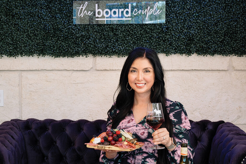 Board Couple DT1 1329 NovDec23 web