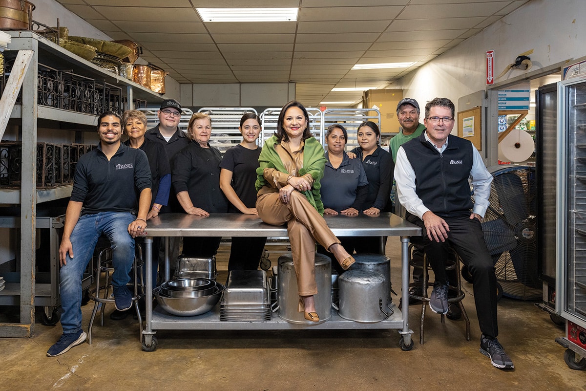 Di-Anna Arias and culinary team Di-Anna Arias and culinary team