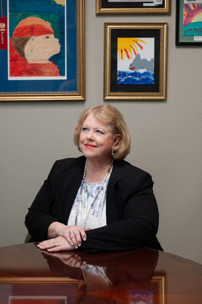 LauraDHeard DT1 6244