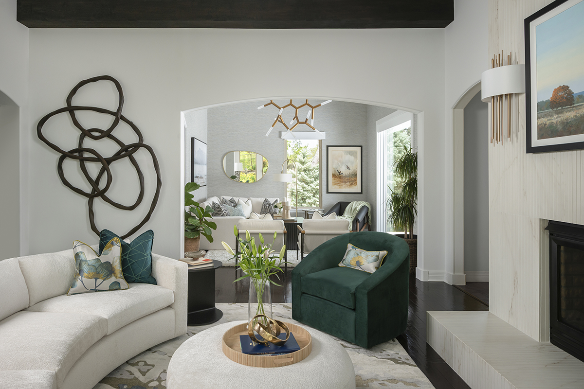 Sitting room with fireplace Sitting room with fireplace