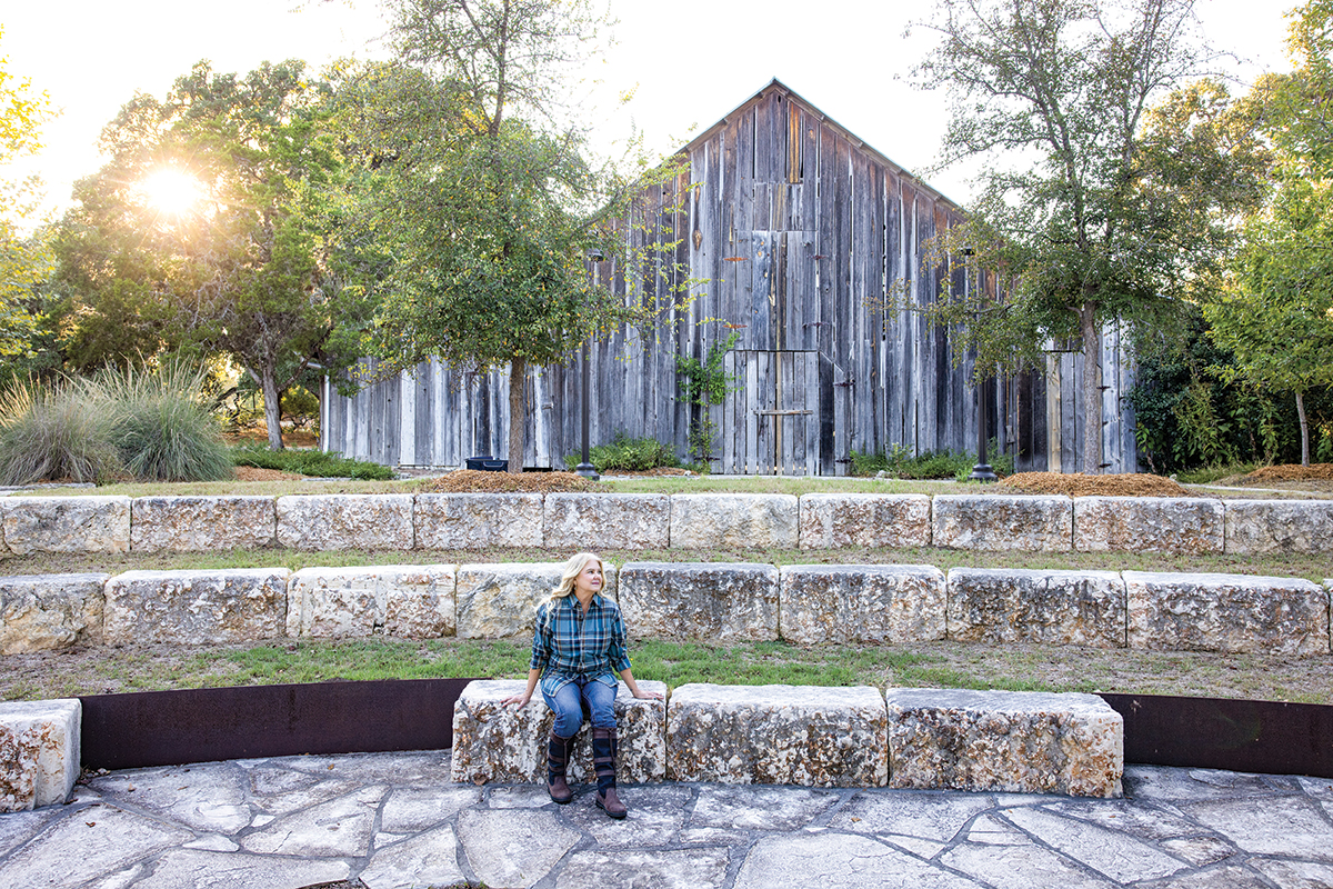 Susan Naylor 1N1A0386 (2) copy Susan Naylor 1N1A0386 (2) copy